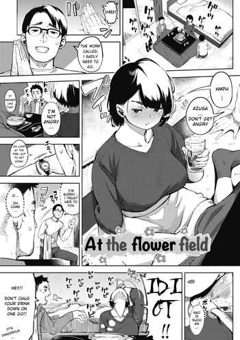 Solo Female Ohanabatake no Naka de | At The Flower Field Teen